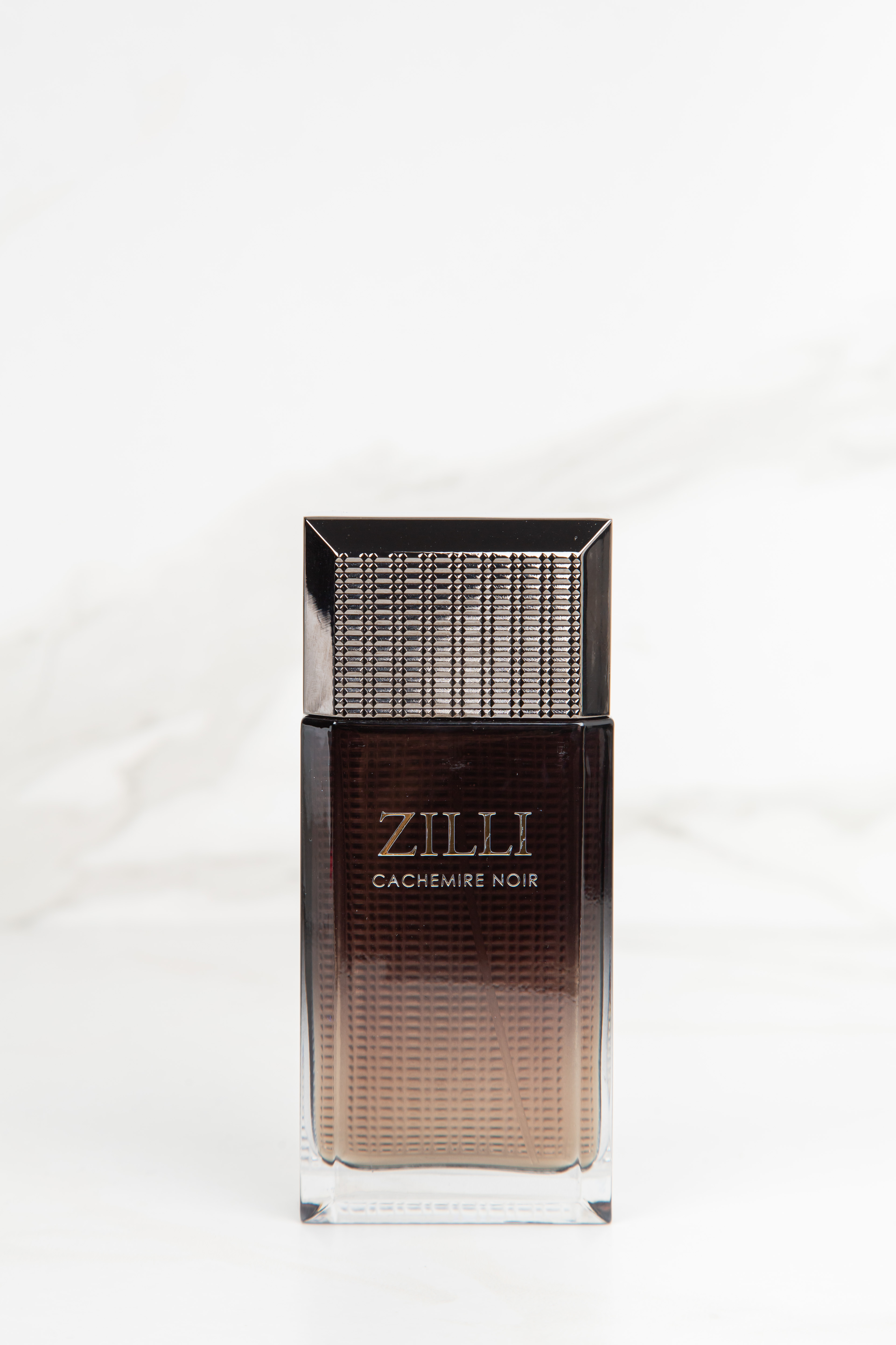 Мужской парфюм zilli. Zilli cachemire Noir духи. Духи Zilli Zilli мужские. Парфюм Zilli cuir Imperial. Zillii духи Zilli мужские.