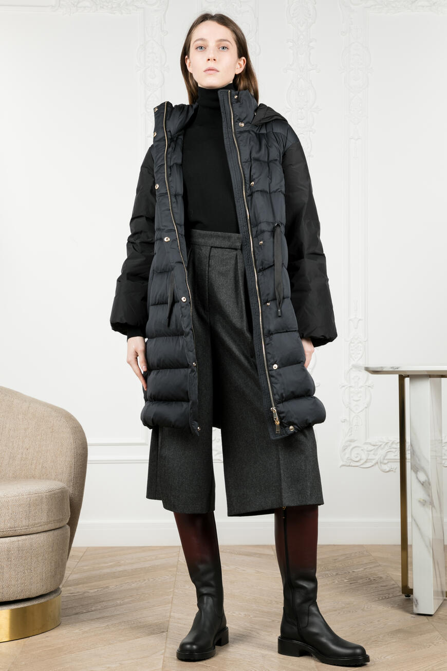 Пуховик Max Mara купить в Москве за 63200 рублей (Пол женский Цвет