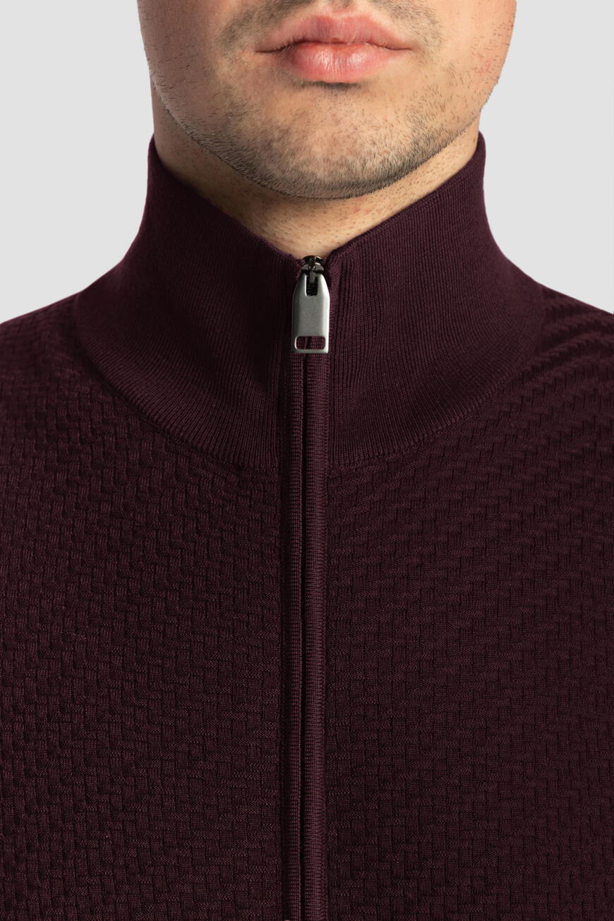 Кардиган Brioni купить в Москве за 53000 рублей (Пол: мужской Цвет: т ...