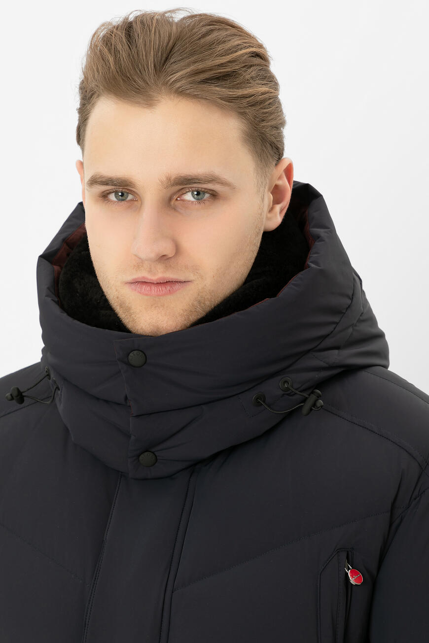 Пуховик Kiton купить в Москве за 366000 рублей (Пол: мужской Цвет: т ...