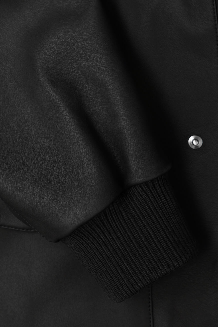 Куртка Loro Piana купить в Москве за 380000 рублей (Пол: мужской Цвет ...