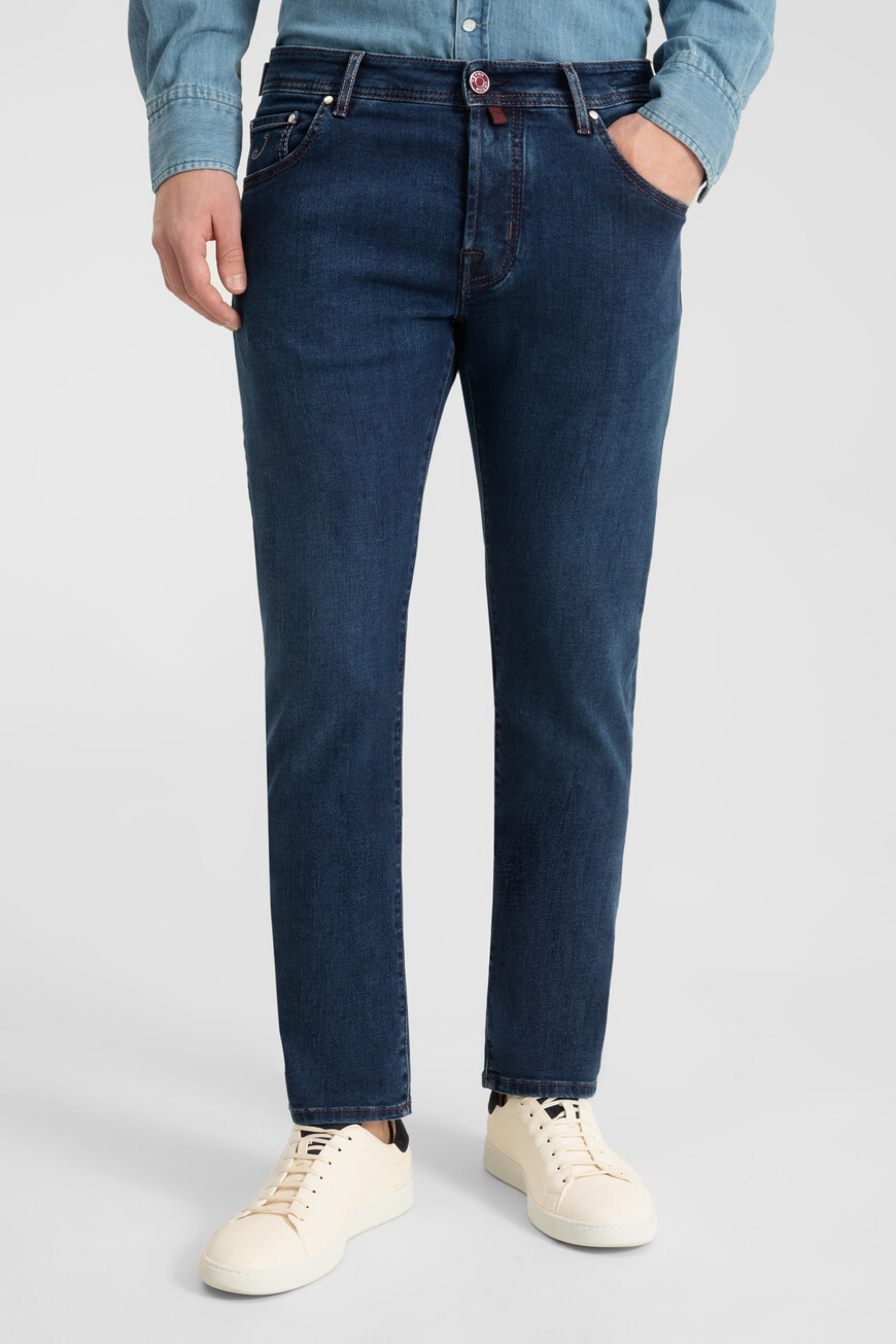 

Nick Jacob Cohёn, Синий